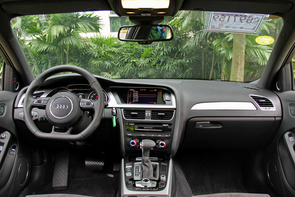 �W��A4L