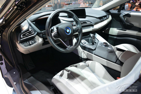 i8