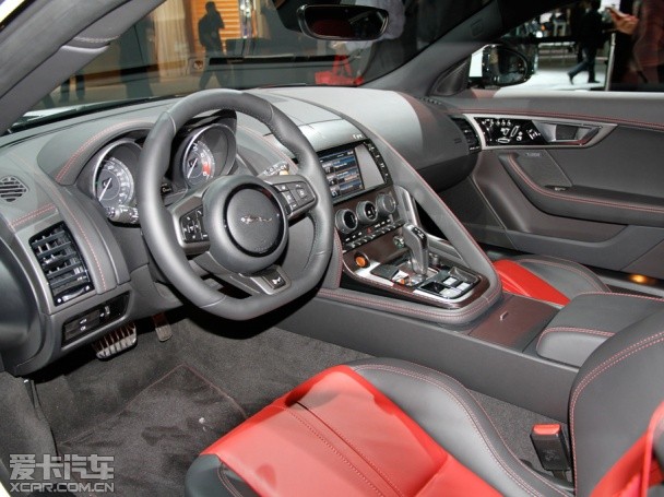 F-TYPE COUPE