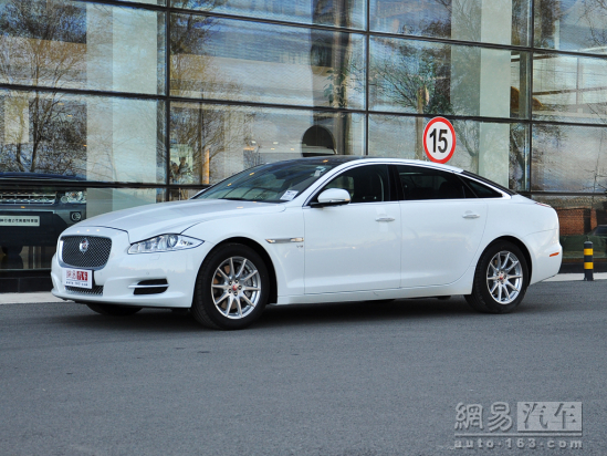 捷豹XJ 2014款 3.0S AT全景商務(wù)版