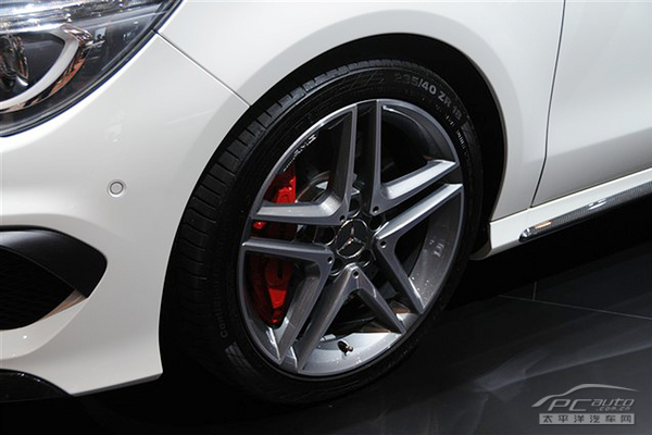 ���YCLA45 AMG
