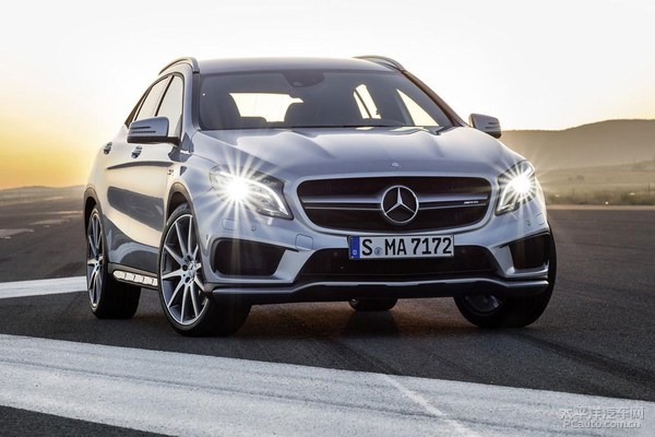 GLA 45 AMG
