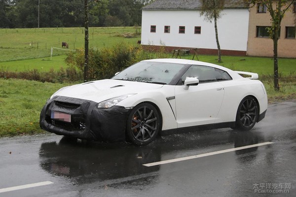 GT-Rՙ��