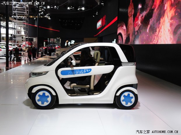 �L(zh��ng)���L(zh��ng)����܇(ch��)�W��2013�� ������