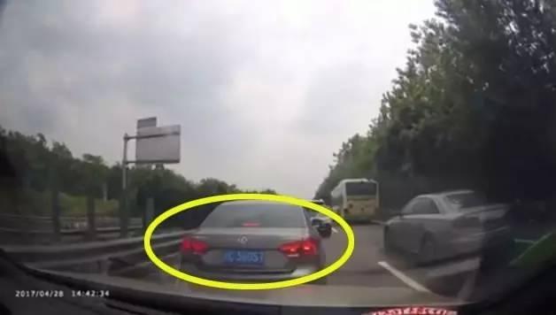 ����������ܶ��_�@�ӵ�׷β����