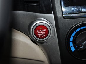 �V������  1.8L �Ԅ�(d��ng) ܇�v�c(di��n)���_(k��i)�P(gu��n)�،�(xi��)