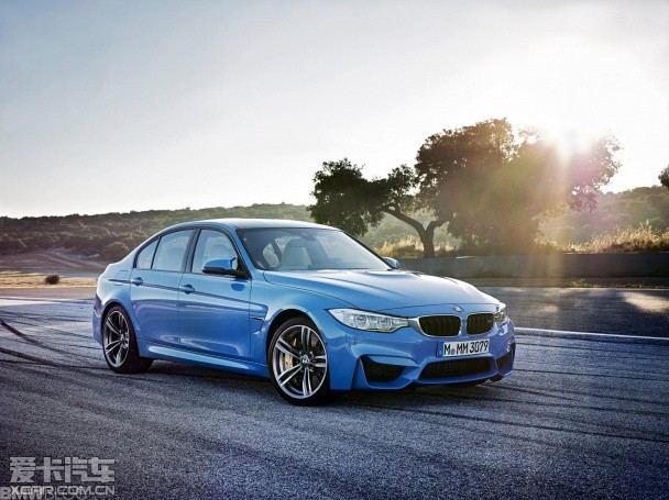 ���RM3/M4