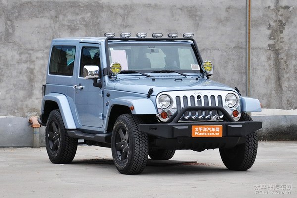 2012�� 3.6L �O�ذ� Sahara