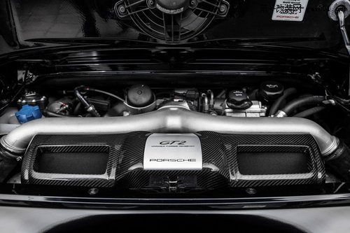 ���r��911 GT2���b܇ 680�R��/880ţ���ף�11��