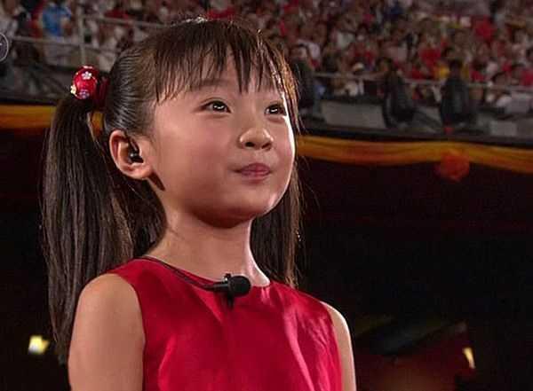 林妙可藝考落榜 報(bào)考4所大學(xué)落選了兩所前景堪憂