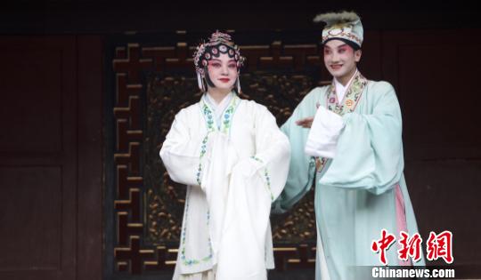 �Ӱ��Ц��ص������ա������ �z
