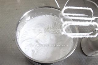 情人節(jié)蛋糕的做法步驟:2