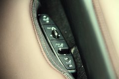 ���Y(�M(j��n)��)  SLS AMG