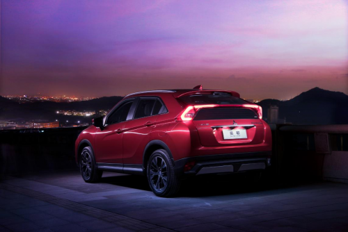 �o����SUV�x�V�������ȸ裬�ܲ��M(j��n)��ُ(g��u)܇�_(d��)������