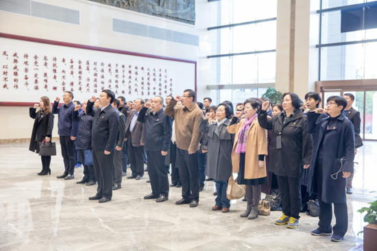 ��������˹�W(xu��)ԺУ�hί��Փ�W(xu��)��(x��)���ĽM(�U(ku��)��) �e�С�������������ӛʹ�������}���������μ��ЌW(xu��)��(x��)��ӑ