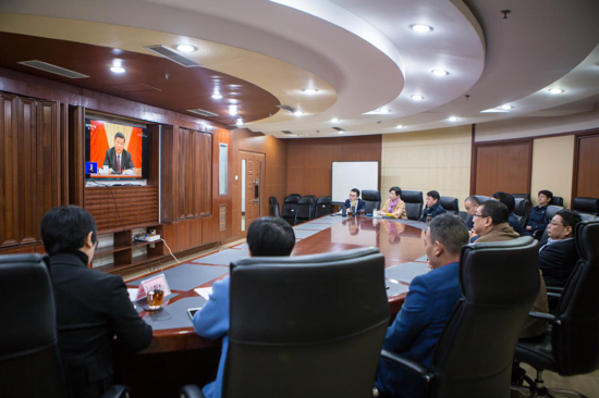 ��������˹�W(xu��)ԺУ�hί��Փ�W(xu��)��(x��)���ĽM(�U(ku��)��) �e�С�������������ӛʹ�������}���������μ��ЌW(xu��)��(x��)��ӑ