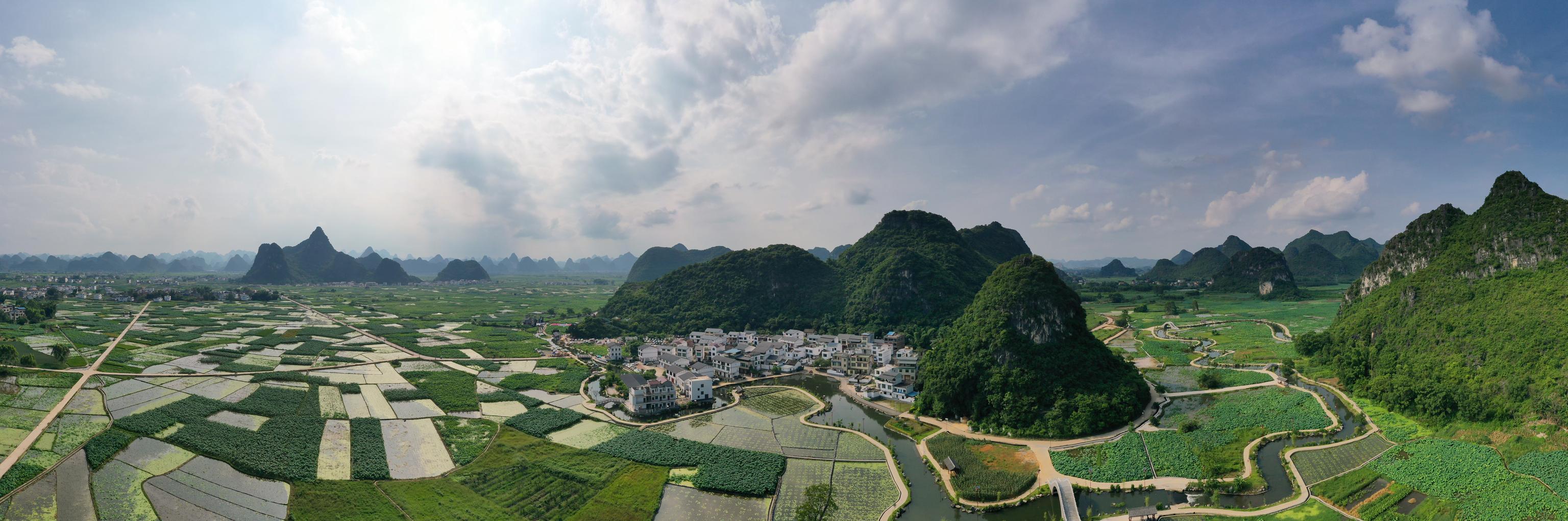 �����л���ý�����p�����l(xi��ng)�塱ϵ�л��(d��ng)��ʽ�_(k��i)��