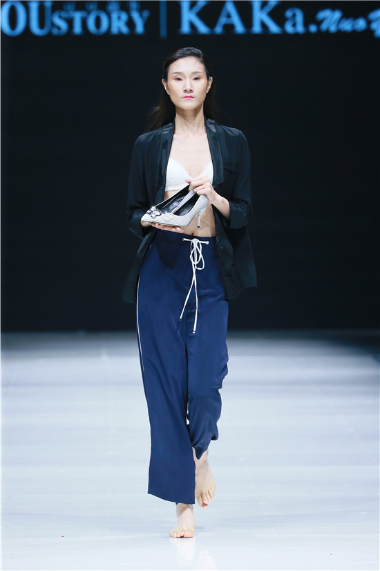  YINJI PLAZA   �y��ԭ��(chu��ng)Ʒ��FASHION SHOW ��2019��ԭ���H�r�b�����ݡ�ʢ����䡱