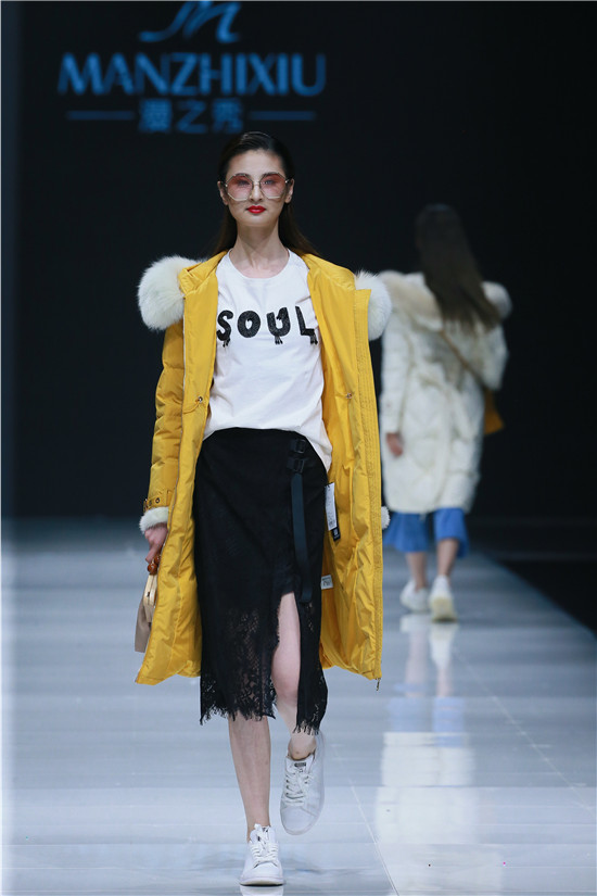  YINJI PLAZA   �y��ԭ��(chu��ng)Ʒ��FASHION SHOW ��2019��ԭ���H�r�b�����ݡ�ʢ����䡱