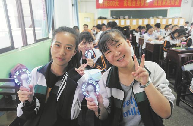 �D�飺���գ���h49�и������I(y��)���յ��ώ���ٛ�͵Ŀ�ǰ�Y���С�L�����D�ӵ��L���п��Կ��������߰˰����sҫ�߿����˂��֣�ӛ�� ���� ͨӍ�T ���l(w��i)�� �z��