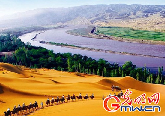 寧夏沙坡頭是國家級(jí)沙漠生態(tài)自然保護(hù)區(qū)