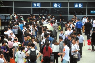 中國(guó)27省份客車票年底前可網(wǎng)購(gòu)明年底全國(guó)實(shí)行