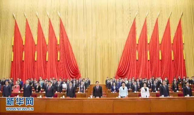 習(xí)近平寄語:青年們 投身人民的偉大奮斗