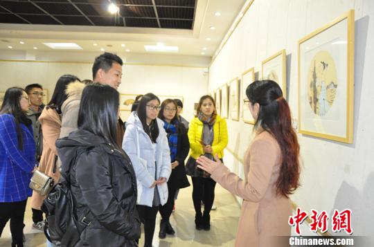 �V���W(xu��)Ժ�ɕ������Ҽ���չʾ��������Ʒ��