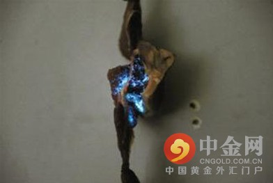 ��(ji��n)�����f(shu��)���i���ǌ��T(m��n)������c��(zh��n)�������40���ϰ黨��600��Ԫ�����Ј�(ch��ng)�I�ؼ������ڰ������@����һͰ�i�⣬��(ji��n)ֱ����һͰΞ���x(ch��ng)����