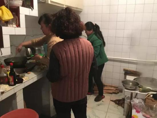 ý�w���Ϻ����ﷵ�l(xi��ng)��ӛ:�ږ|���żҵĵ�һ��(g��)��