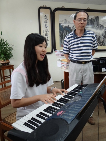 �_(t��i)��Ů�����^����ٍ�����M(f��i)�ɹ���Ո(q��ng)����7����W(xu��)