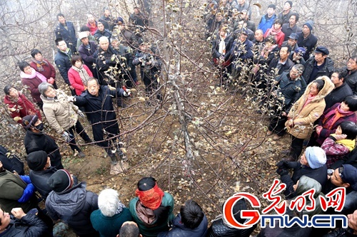 ���W(w��ng)�j(lu��)ý�w���D(zhu��n)�ġ��������Ը��̫��һ�Ø䡱