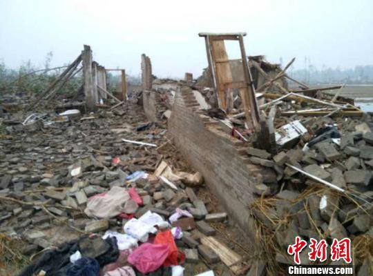 ���K���������l(xi��ng)�(zh��n)���������L(f��ng)�u����һƬ�ǽ��������A �z