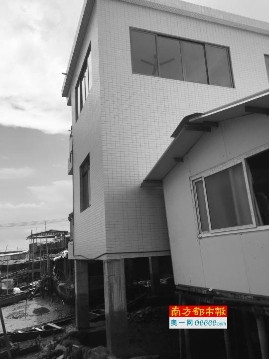 廣州男子租到違建房索賠 反遭屋主斷水?dāng)嚯娗鍒?chǎng) 廣州男子租到違建房索賠 反遭屋主斷水?dāng)嚯娗鍒?chǎng)