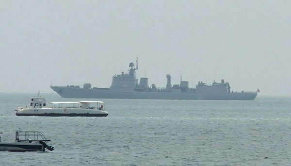 網(wǎng)絡(luò)流傳改裝后的深圳艦正在航行