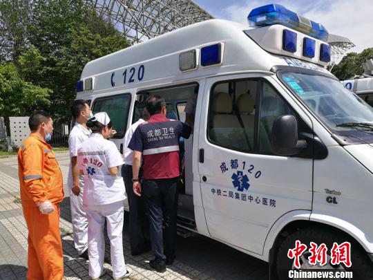 汶川地震九周年成都120舉行緊急醫(yī)療救援演練