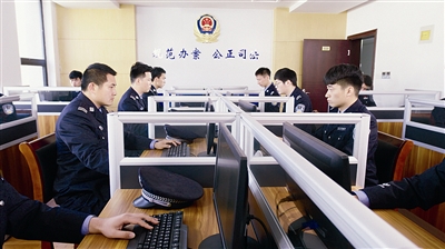 3_7510047_b.jpg