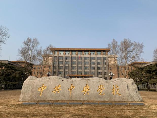 �r(sh��)������ح�@��(g��)������_�W(xu��)����(x��)��ƽ�H�����v���_�W(xu��)��һ�n��