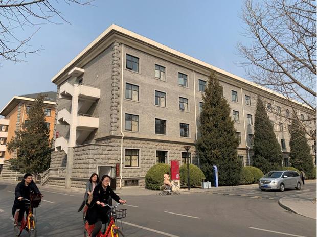 �r(sh��)������ح�@��(g��)������_�W(xu��)����(x��)��ƽ�H�����v���_�W(xu��)��һ�n��