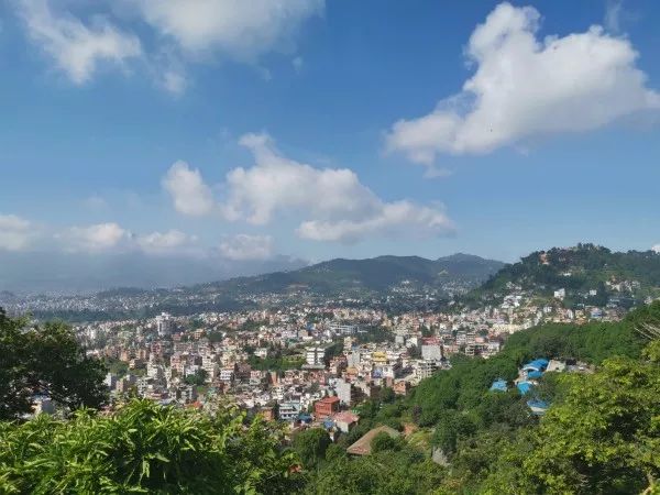 ��Խϲ�R���ŵ����x����(x��)��ϯ�������L�Ჴ��