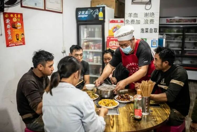 鏡觀領(lǐng)航丨七次會(huì)議 習(xí)近平親自抓了這件大事