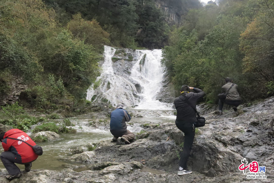 ̽�L��ˮ���{(di��o)�о�(xi��n)ˮԴ�أ�ˮ�|(zh��)���� �峺Ҋ(ji��n)��