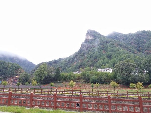 【網(wǎng)絡(luò)媒體走轉(zhuǎn)改】欒川莊子村:“三步走”建設(shè)“美麗鄉(xiāng)村”