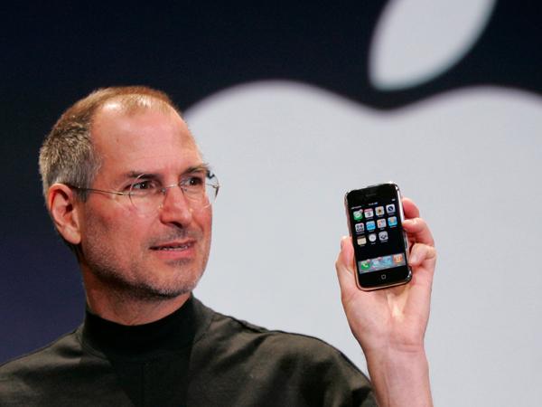 iPhone��10��(g��)����Ҫ˲�g���Ć̲�˹�ӵ��|�عP�_ʼ