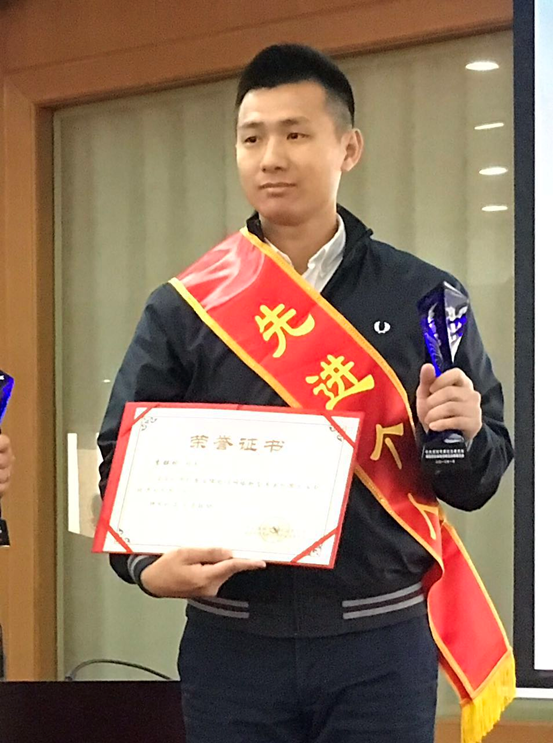 “守護(hù)者計(jì)劃”獲“先進(jìn)集體” 騰訊:反電信網(wǎng)絡(luò)詐騙是企業(yè)社會(huì)責(zé)任的一部分 “守護(hù)者計(jì)劃”獲“先進(jìn)集體” 騰訊:反電信網(wǎng)絡(luò)詐騙是企業(yè)社會(huì)責(zé)任的一部分